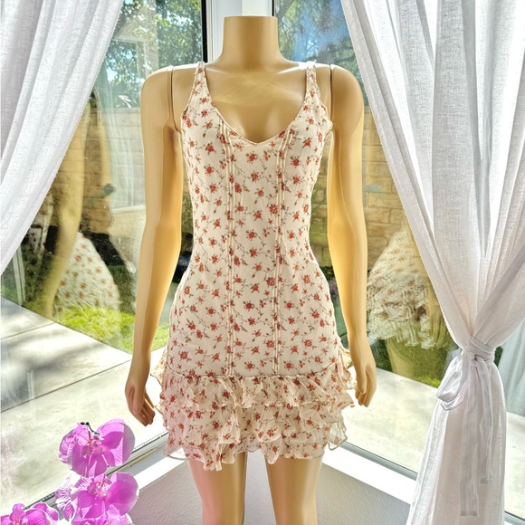 Abercrombie & Fitch Dresses & Skirts - Floral Silk Ruffle Hem Shift Dress Size S Small Sleeveless Retro Abercrombie A&F